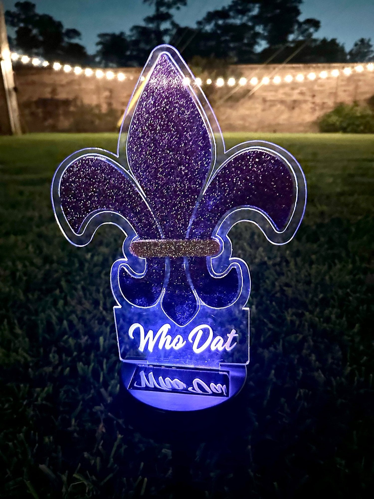 LED 2D Yard Sign Who Dat Mardi Gras Fleur - de - lis Solar Lighted Decor Ground Stake or Wall Mount - So So Diva Designs & Personalized Gifts